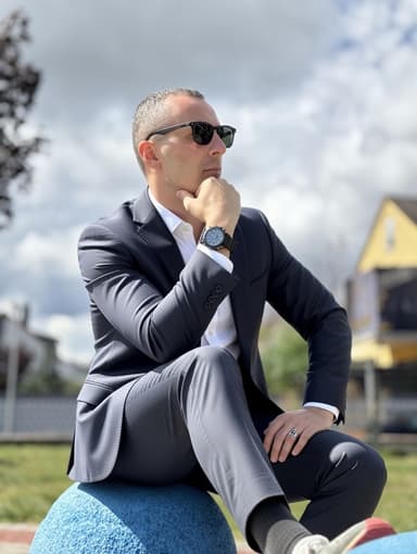 Levan Lomidze – MUT-i-GEN